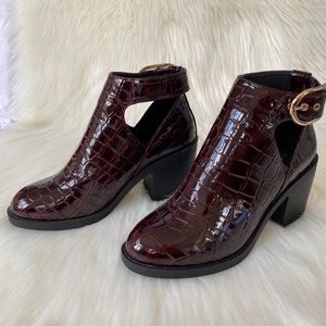 Topshop Burgundy "Berlin" Ankle Boot Size 7.5 NWT